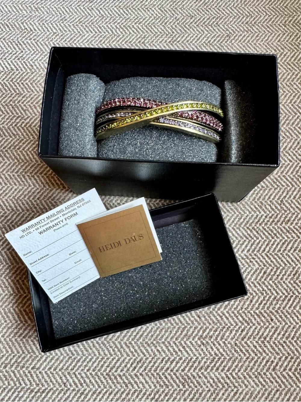 Heidi Daus “Classic Kiss” Crystal Crossover Oval Clamp Bangle - NIB